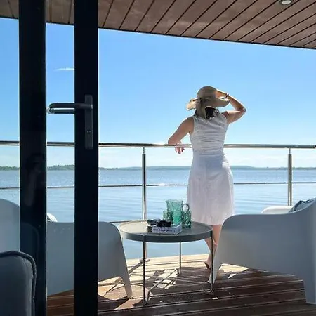 Luxury Houseboat For 3 People, By The Sea