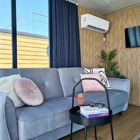 Luxury Houseboat For 3 People, By The Sea *